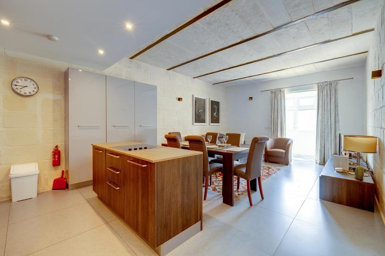 Luxurious 2Br Apartment In فاليتا المظهر الخارجي الصورة